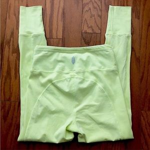 SOLD NWOT Free People Movement Legging Joggers Women’s Size S
